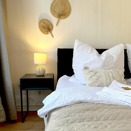 Moderne Ambient Direkt In Der Luebecker Altstadt Lägenhet *
