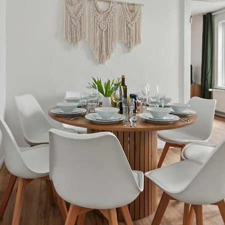 Moderne Ambient Direkt In Der Luebecker Altstadt Lubeck